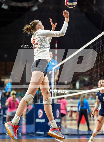 Thumbnail 3 in University vs. Lewis-Palmer (CHSAA 4A Semi-Finals) photogallery.