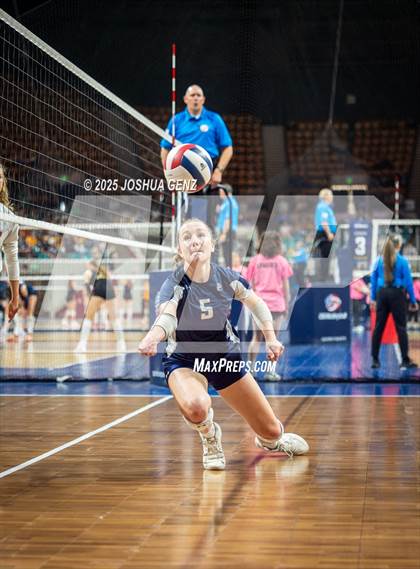 Thumbnail 2 in University vs. Lewis-Palmer (CHSAA 4A Semi-Finals) photogallery.