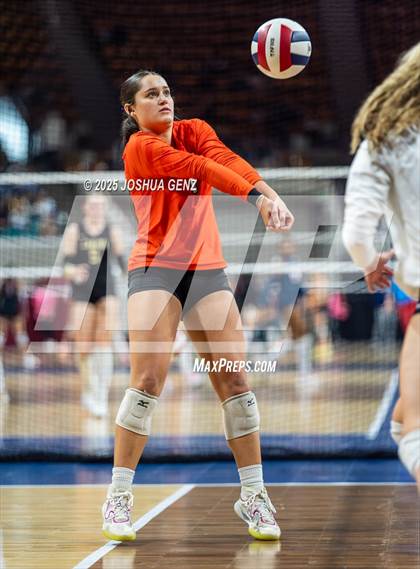 Thumbnail 2 in University vs. Lewis-Palmer (CHSAA 4A Semi-Finals) photogallery.