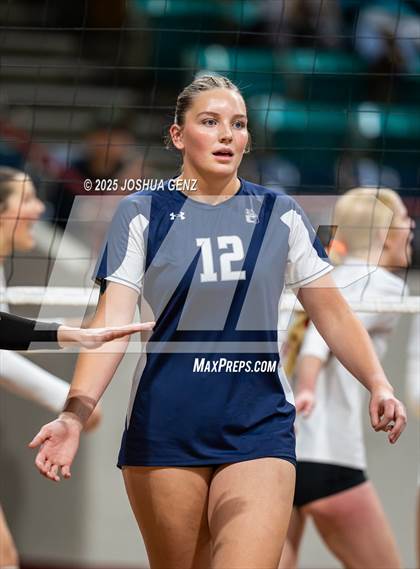 Thumbnail 3 in University vs. Lewis-Palmer (CHSAA 4A Semi-Finals) photogallery.