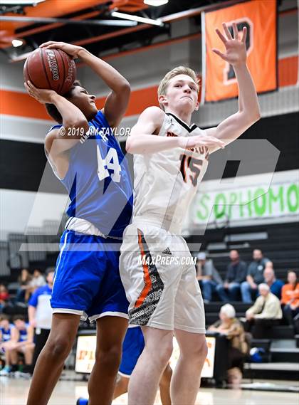 Thumbnail 2 in Weatherford @ Springtown photogallery.