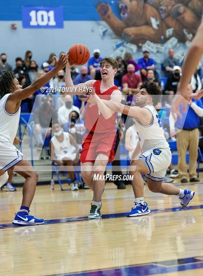 Thumbnail 3 in Grapevine @ Brewer (UIL 5A Bi-District Playoff) photogallery.