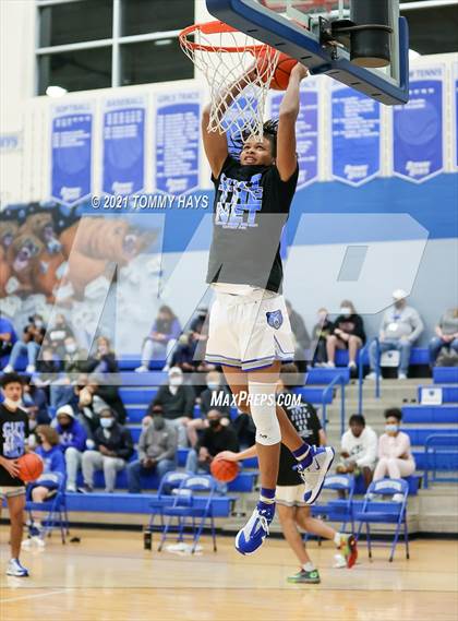 Thumbnail 3 in Grapevine @ Brewer (UIL 5A Bi-District Playoff) photogallery.