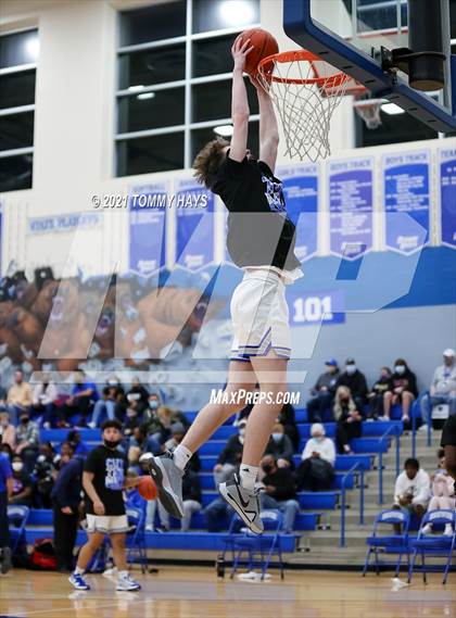 Thumbnail 3 in Grapevine @ Brewer (UIL 5A Bi-District Playoff) photogallery.