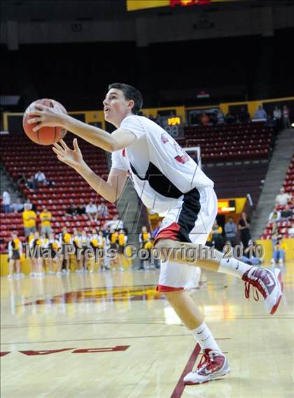 Thumbnail 1 in Marcos de Niza vs. Chaparral (AIA 5A-II State Tournament) photogallery.