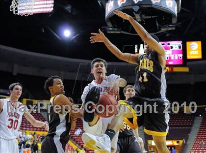 Thumbnail 1 in Marcos de Niza vs. Chaparral (AIA 5A-II State Tournament) photogallery.