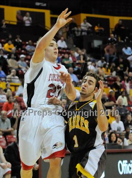 Thumbnail 2 in Marcos de Niza vs. Chaparral (AIA 5A-II State Tournament) photogallery.