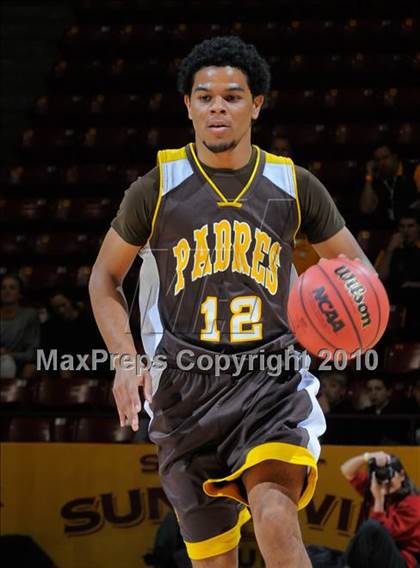 Thumbnail 3 in Marcos de Niza vs. Chaparral (AIA 5A-II State Tournament) photogallery.