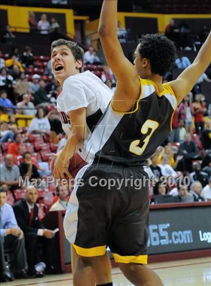 Thumbnail 2 in Marcos de Niza vs. Chaparral (AIA 5A-II State Tournament) photogallery.