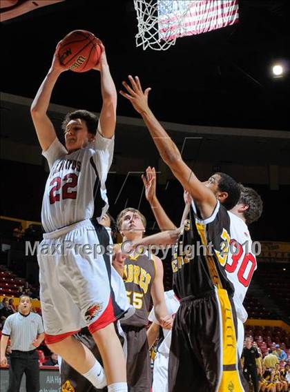 Thumbnail 1 in Marcos de Niza vs. Chaparral (AIA 5A-II State Tournament) photogallery.