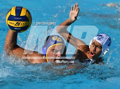 Thumbnail 1 in El Rancho @ Charter Oak photogallery.