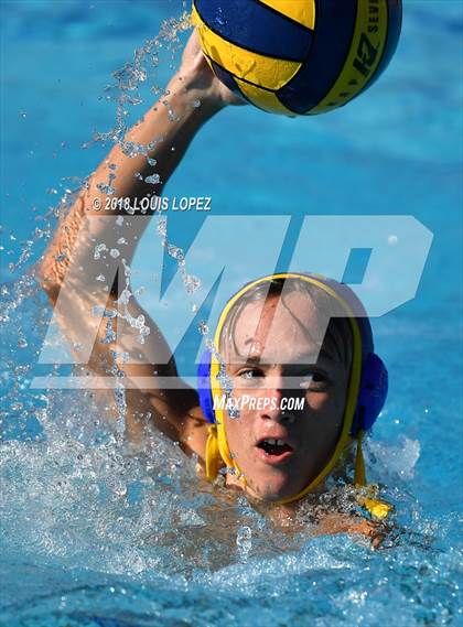 Thumbnail 2 in El Rancho @ Charter Oak photogallery.