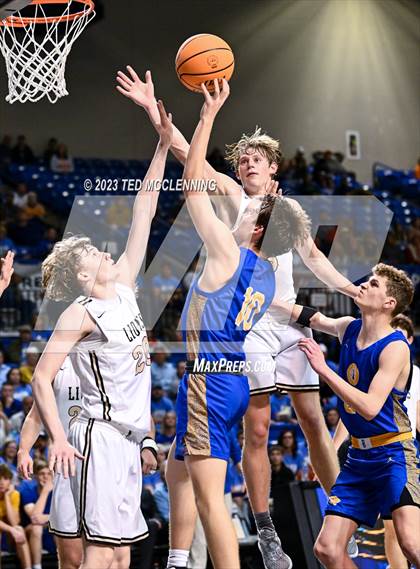 Thumbnail 3 in Manila vs. Bergman (AAA 3A State Final) photogallery.
