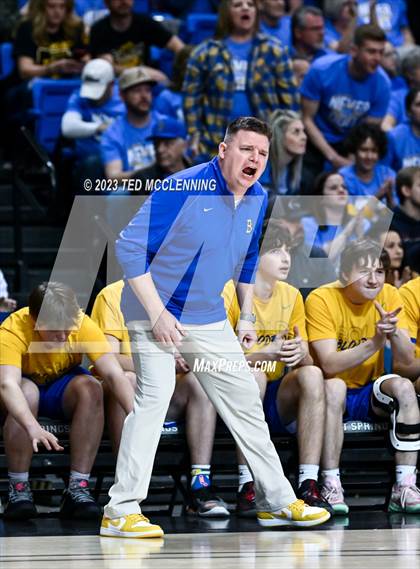 Thumbnail 2 in Manila vs. Bergman (AAA 3A State Final) photogallery.
