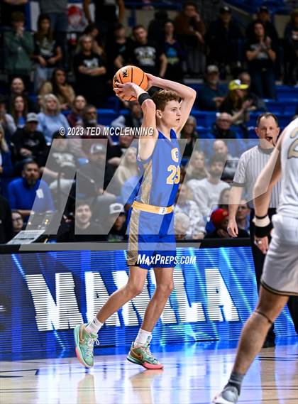 Thumbnail 3 in Manila vs. Bergman (AAA 3A State Final) photogallery.