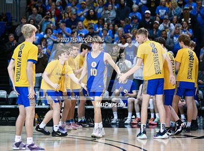 Thumbnail 1 in Manila vs. Bergman (AAA 3A State Final) photogallery.