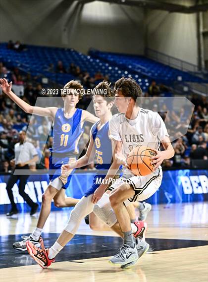 Thumbnail 3 in Manila vs. Bergman (AAA 3A State Final) photogallery.