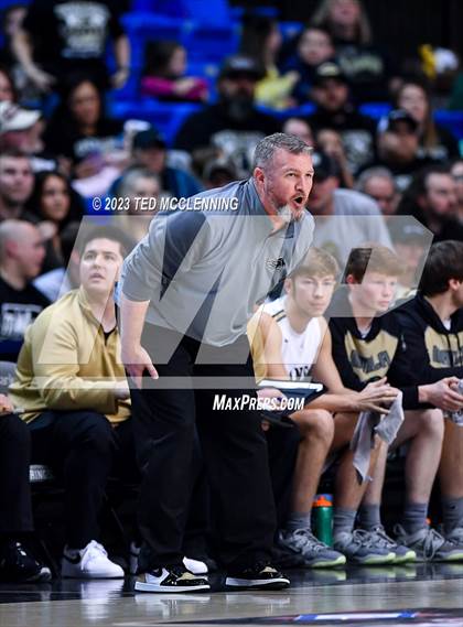 Thumbnail 3 in Manila vs. Bergman (AAA 3A State Final) photogallery.
