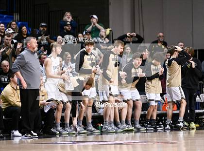 Thumbnail 3 in Manila vs. Bergman (AAA 3A State Final) photogallery.
