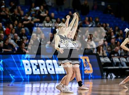 Thumbnail 3 in Manila vs. Bergman (AAA 3A State Final) photogallery.
