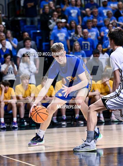 Thumbnail 3 in Manila vs. Bergman (AAA 3A State Final) photogallery.