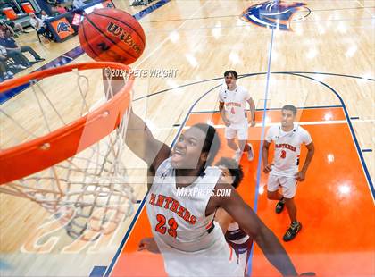 Thumbnail 3 in Manatee vs Sarasota Boys Basketball Allstar Game photogallery.