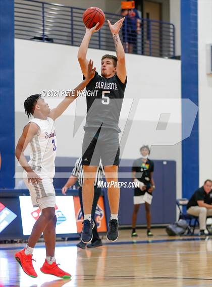Thumbnail 1 in Manatee vs Sarasota Boys Basketball Allstar Game photogallery.