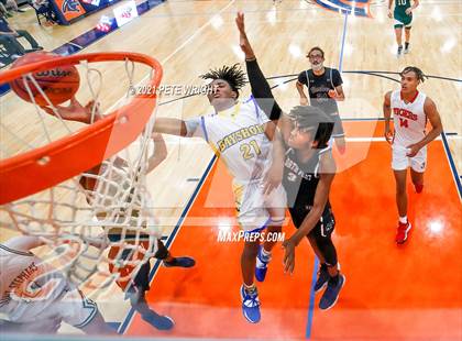 Thumbnail 2 in Manatee vs Sarasota Boys Basketball Allstar Game photogallery.