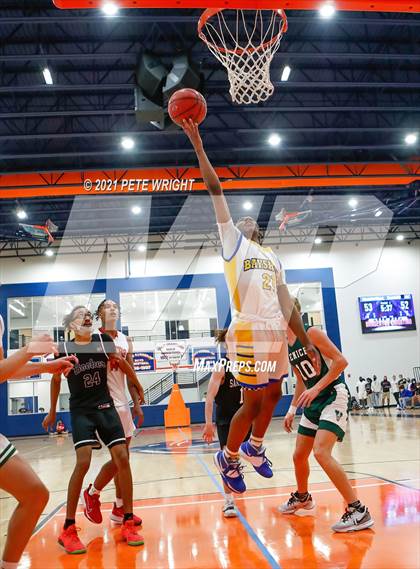 Thumbnail 1 in Manatee vs Sarasota Boys Basketball Allstar Game photogallery.