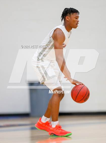 Thumbnail 2 in Manatee vs Sarasota Boys Basketball Allstar Game photogallery.
