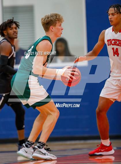 Thumbnail 3 in Manatee vs Sarasota Boys Basketball Allstar Game photogallery.