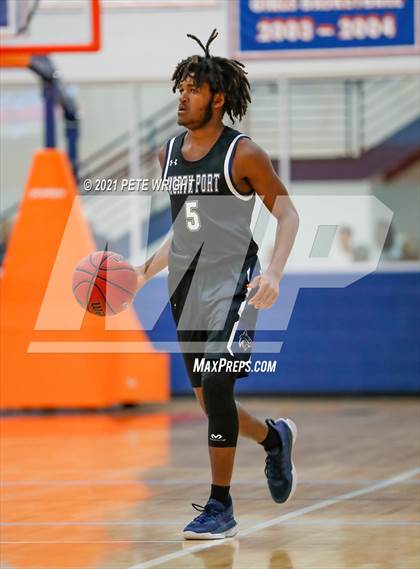 Thumbnail 3 in Manatee vs Sarasota Boys Basketball Allstar Game photogallery.