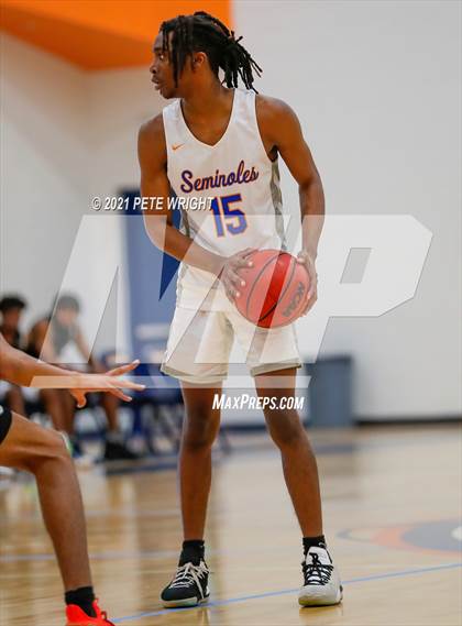 Thumbnail 1 in Manatee vs Sarasota Boys Basketball Allstar Game photogallery.