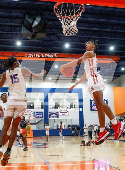 Thumbnail 3 in Manatee vs Sarasota Boys Basketball Allstar Game photogallery.