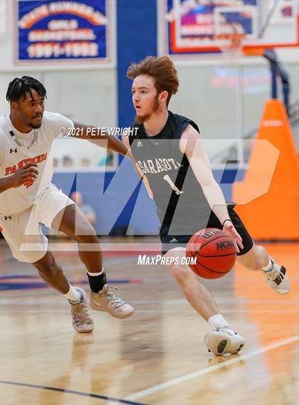 Thumbnail 2 in Manatee vs Sarasota Boys Basketball Allstar Game photogallery.