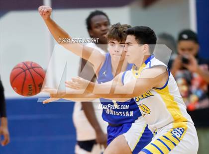 Thumbnail 3 in Manatee vs Sarasota Boys Basketball Allstar Game photogallery.