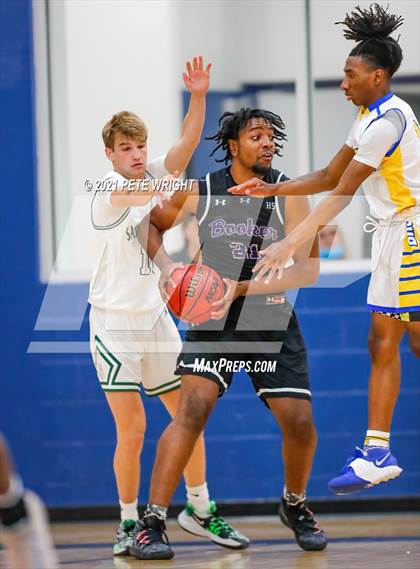 Thumbnail 3 in Manatee vs Sarasota Boys Basketball Allstar Game photogallery.