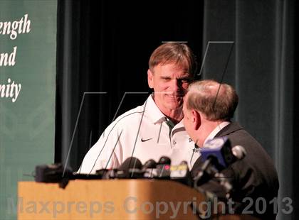 Thumbnail 1 in De La Salle's Bob Ladouceur press conference photogallery.