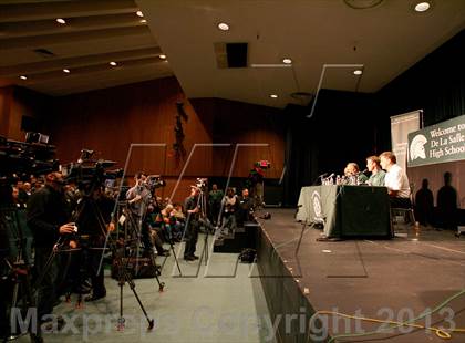 Thumbnail 3 in De La Salle's Bob Ladouceur press conference photogallery.