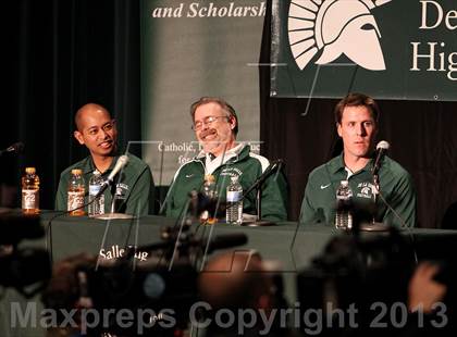 Thumbnail 1 in De La Salle's Bob Ladouceur press conference photogallery.