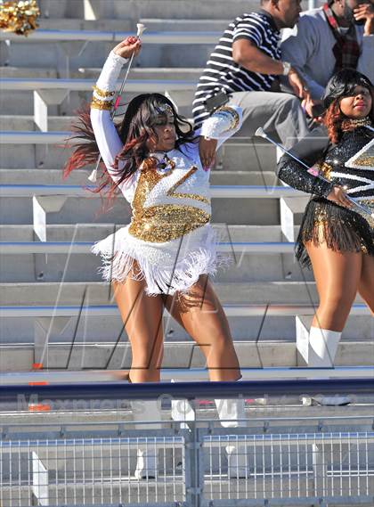 Thumbnail 1 in Coppell vs. DeSoto (UIL 5A Division 1 Area Playoff) photogallery.