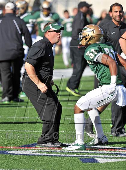 Thumbnail 3 in Coppell vs. DeSoto (UIL 5A Division 1 Area Playoff) photogallery.