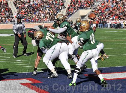 Thumbnail 2 in Coppell vs. DeSoto (UIL 5A Division 1 Area Playoff) photogallery.