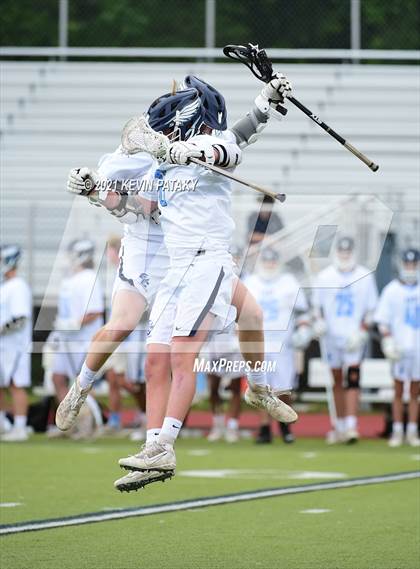 Thumbnail 2 in St. Joseph vs. East Catholic (CIAC Class S Final) photogallery.