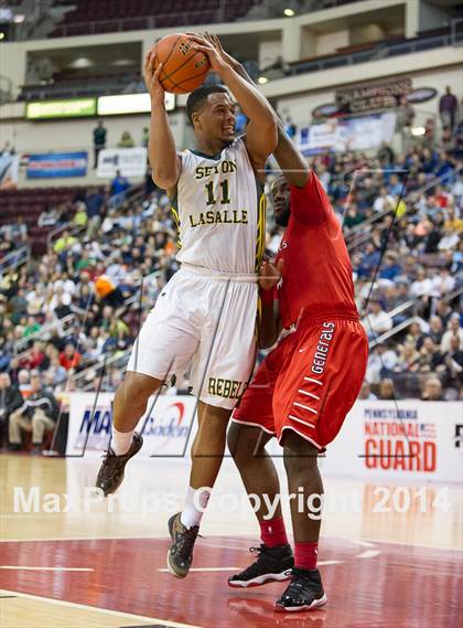 Thumbnail 1 in Seton LaSalle vs. Constitution (PIAA Class AA Final) photogallery.