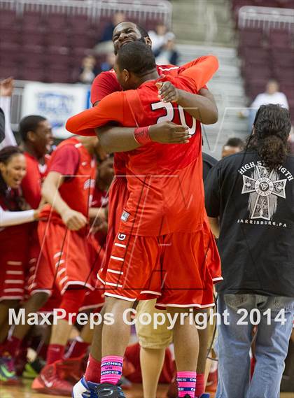 Thumbnail 3 in Seton LaSalle vs. Constitution (PIAA Class AA Final) photogallery.