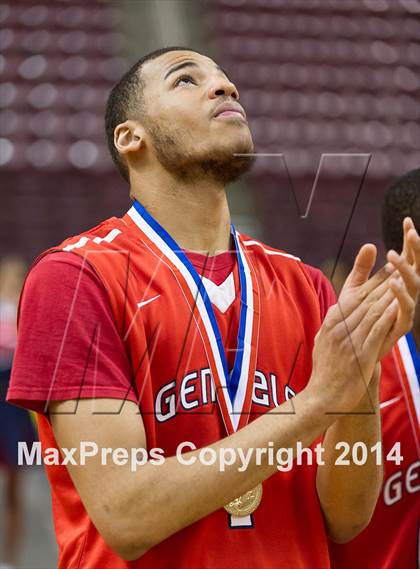 Thumbnail 2 in Seton LaSalle vs. Constitution (PIAA Class AA Final) photogallery.