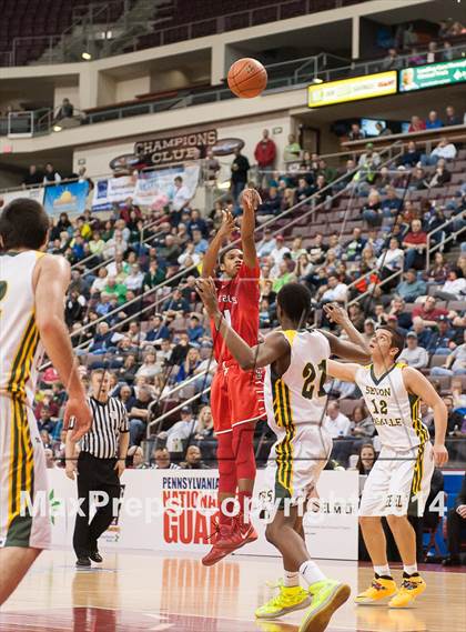 Thumbnail 3 in Seton LaSalle vs. Constitution (PIAA Class AA Final) photogallery.