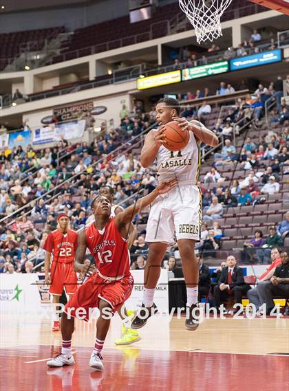 Thumbnail 2 in Seton LaSalle vs. Constitution (PIAA Class AA Final) photogallery.