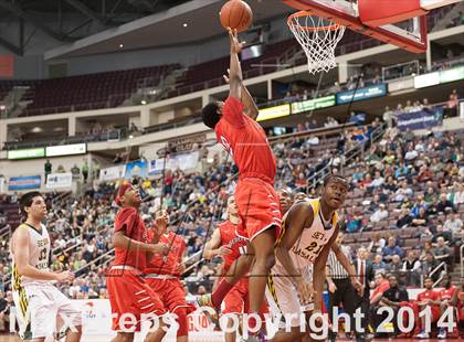 Thumbnail 2 in Seton LaSalle vs. Constitution (PIAA Class AA Final) photogallery.